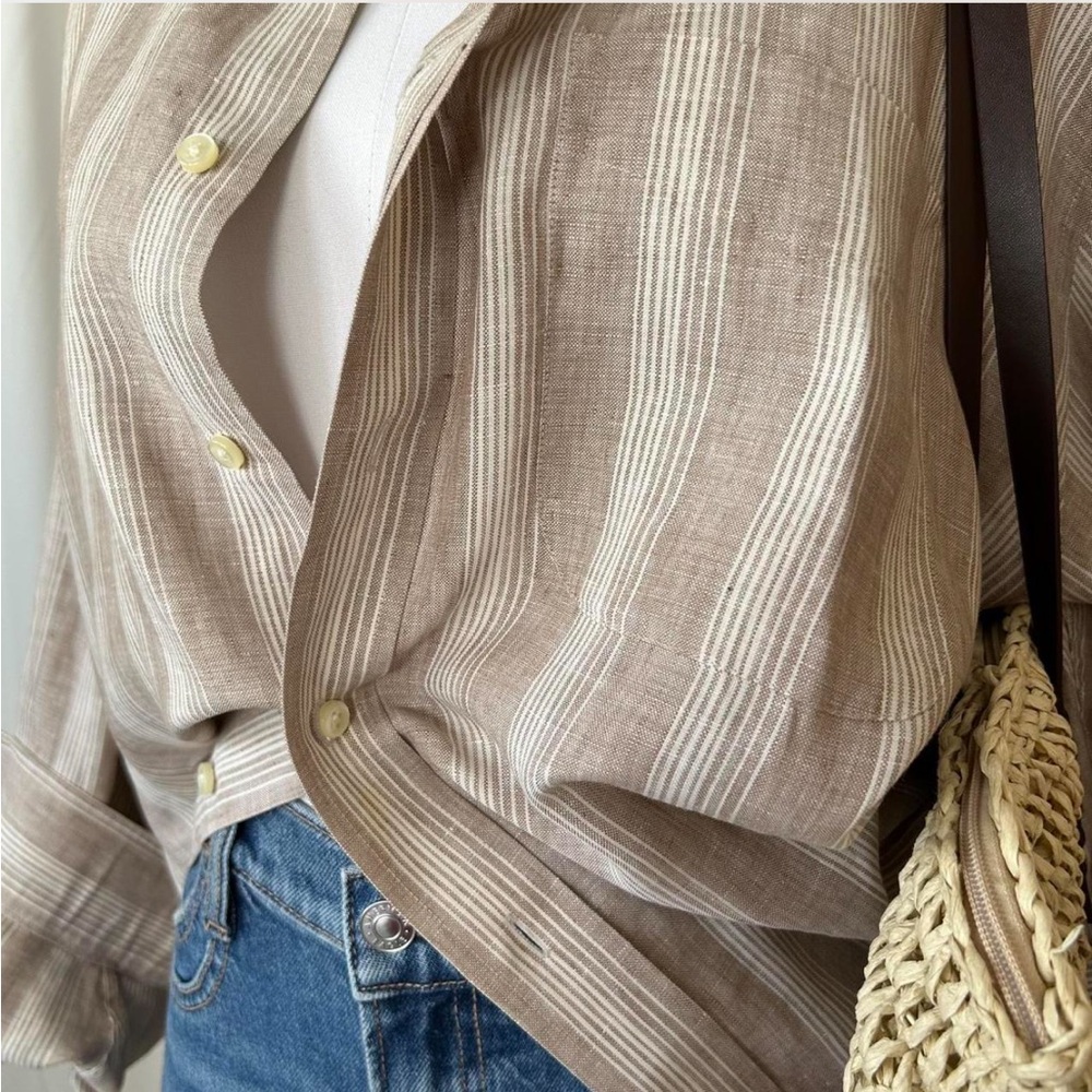 JoS. A. BANK Traveler’s Cellection brown striped 100% linen button-down shirt. - Picture 6 of 8